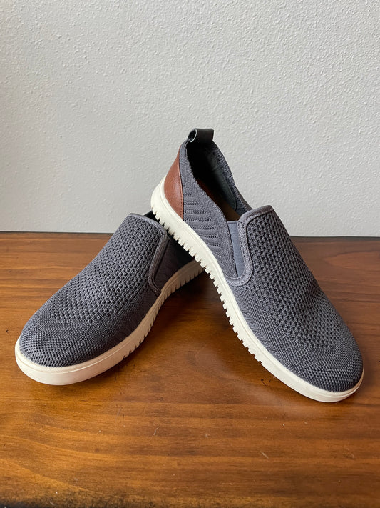 Sonoma Boys Slip-on Shoes (3 MED)