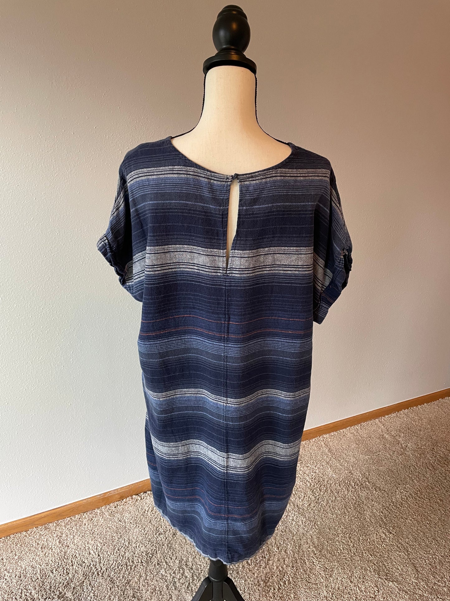 Old Navy Blue Striped Knit Dress (XL)