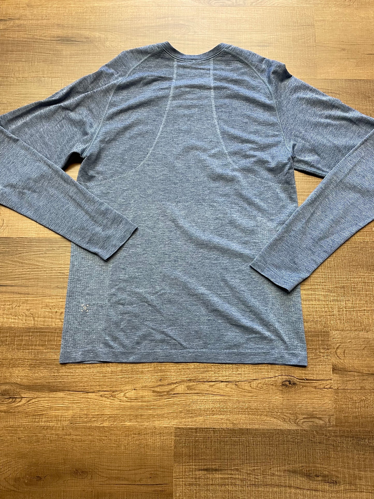 Lululemon Men's Metal Vent Tech Long Sleeve Shirt (M)