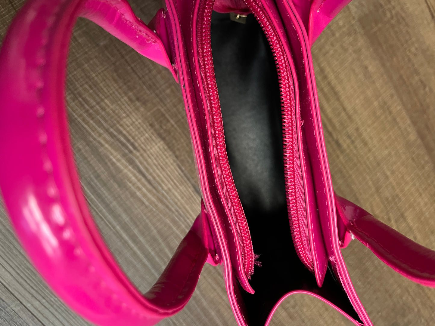 Faux Leather Glossy Pink Handbag
