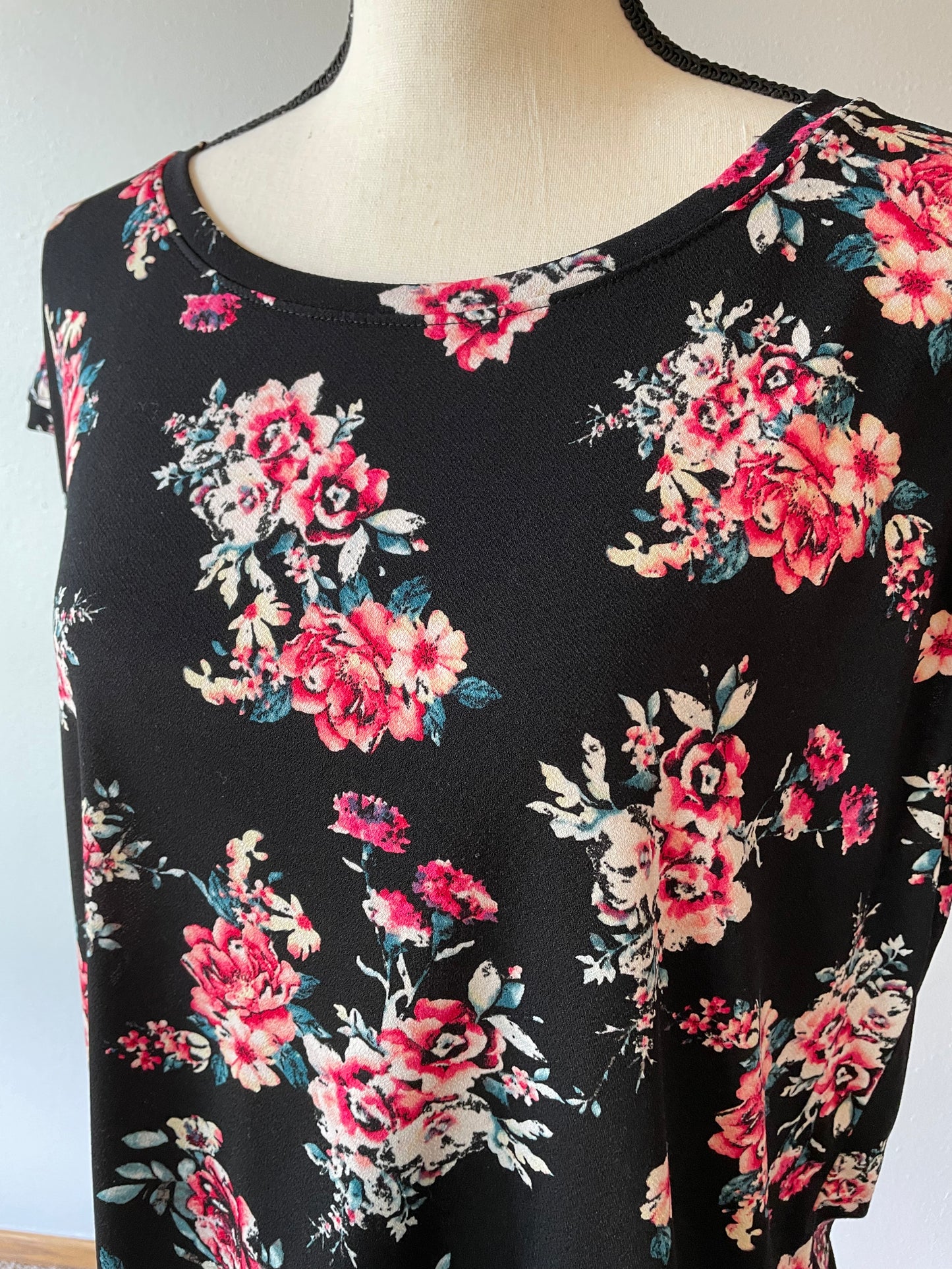 Elle Floral Top (XL)