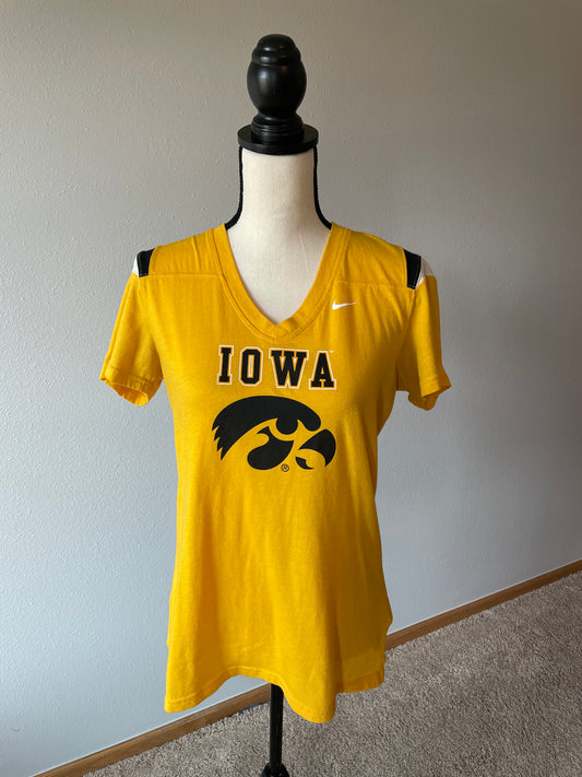 Nike Hawkeye Shirt (L)