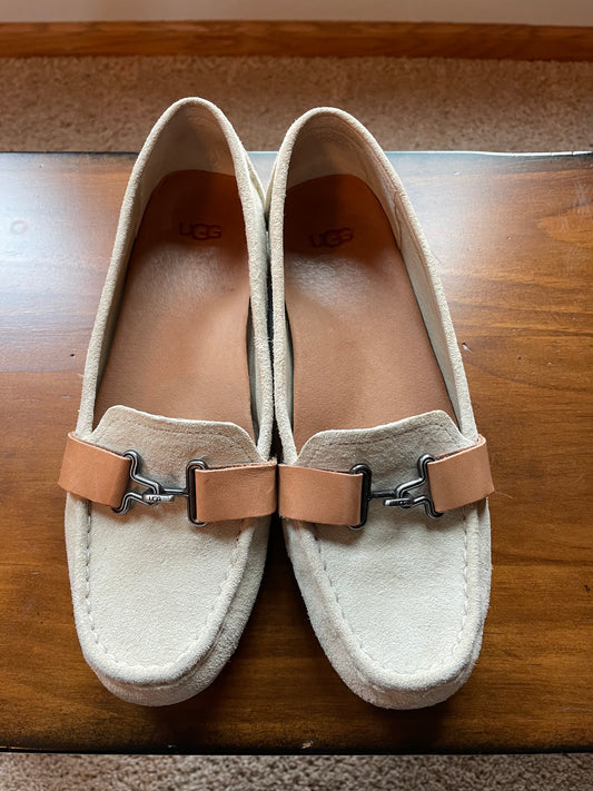 UGG Aven Women's Slip On Loafers (7.5)