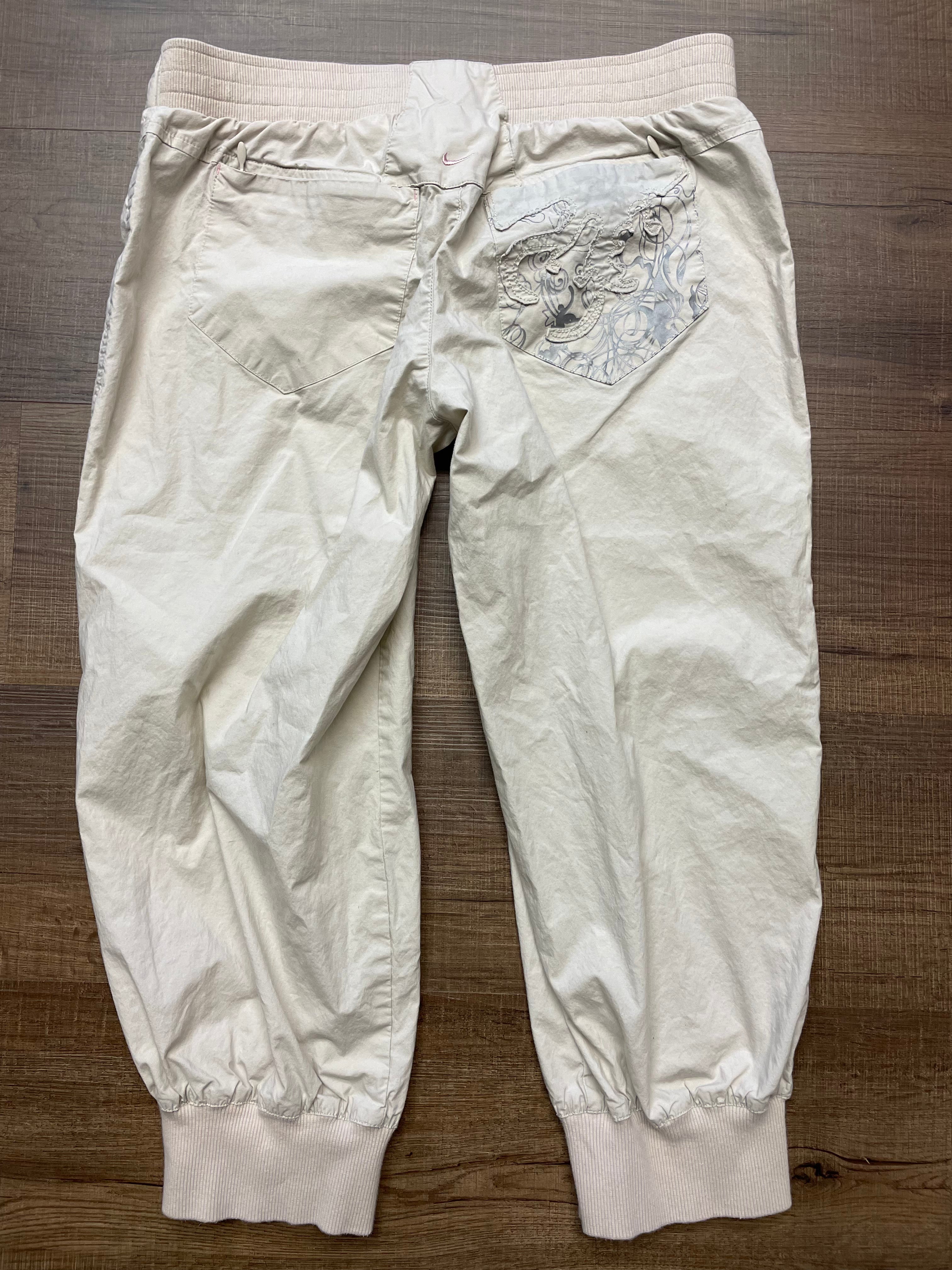 Nike Capri Khakis (S)
