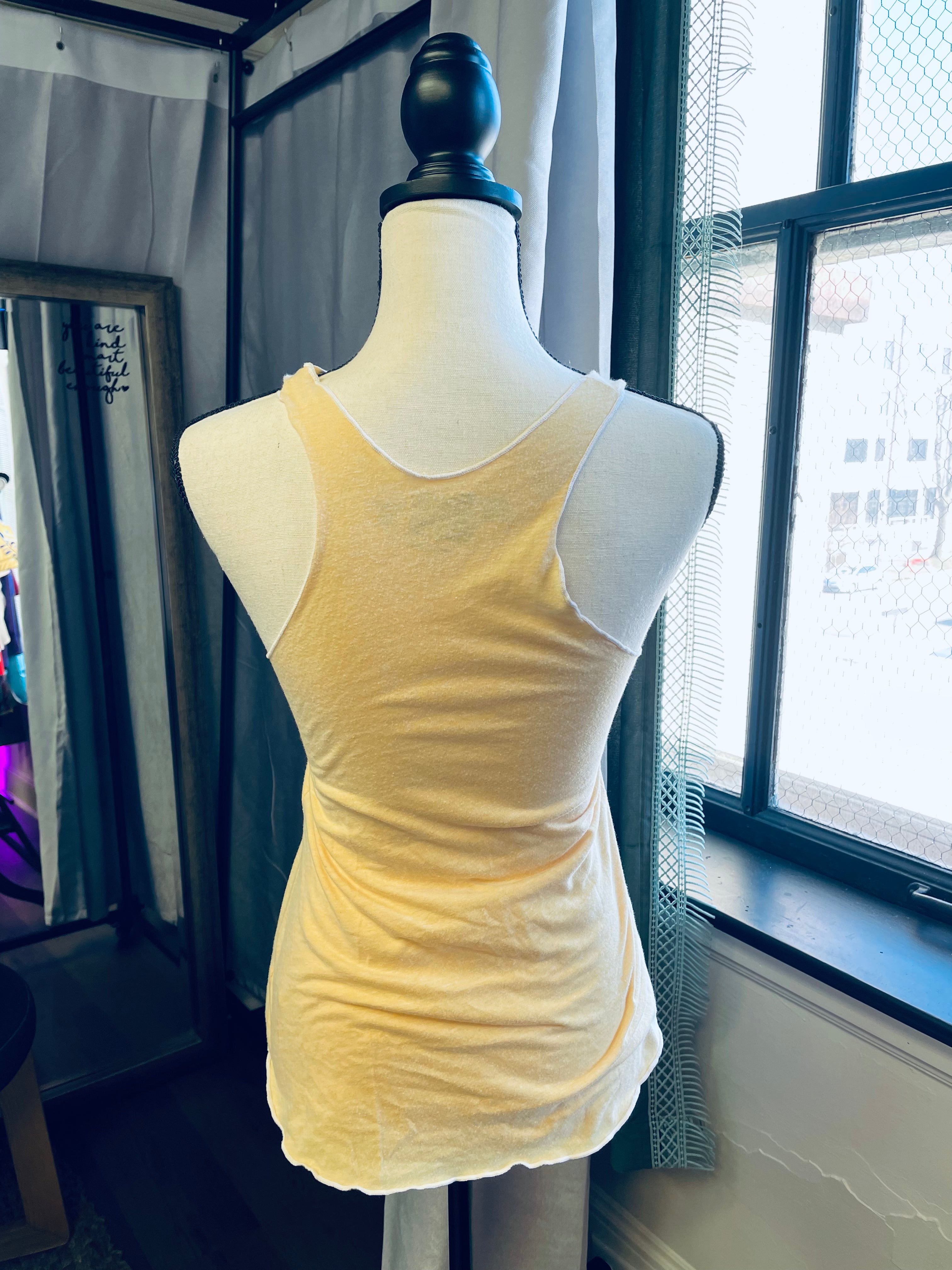 Retro Brand Women's Iowa Hawkeye Tank (M)