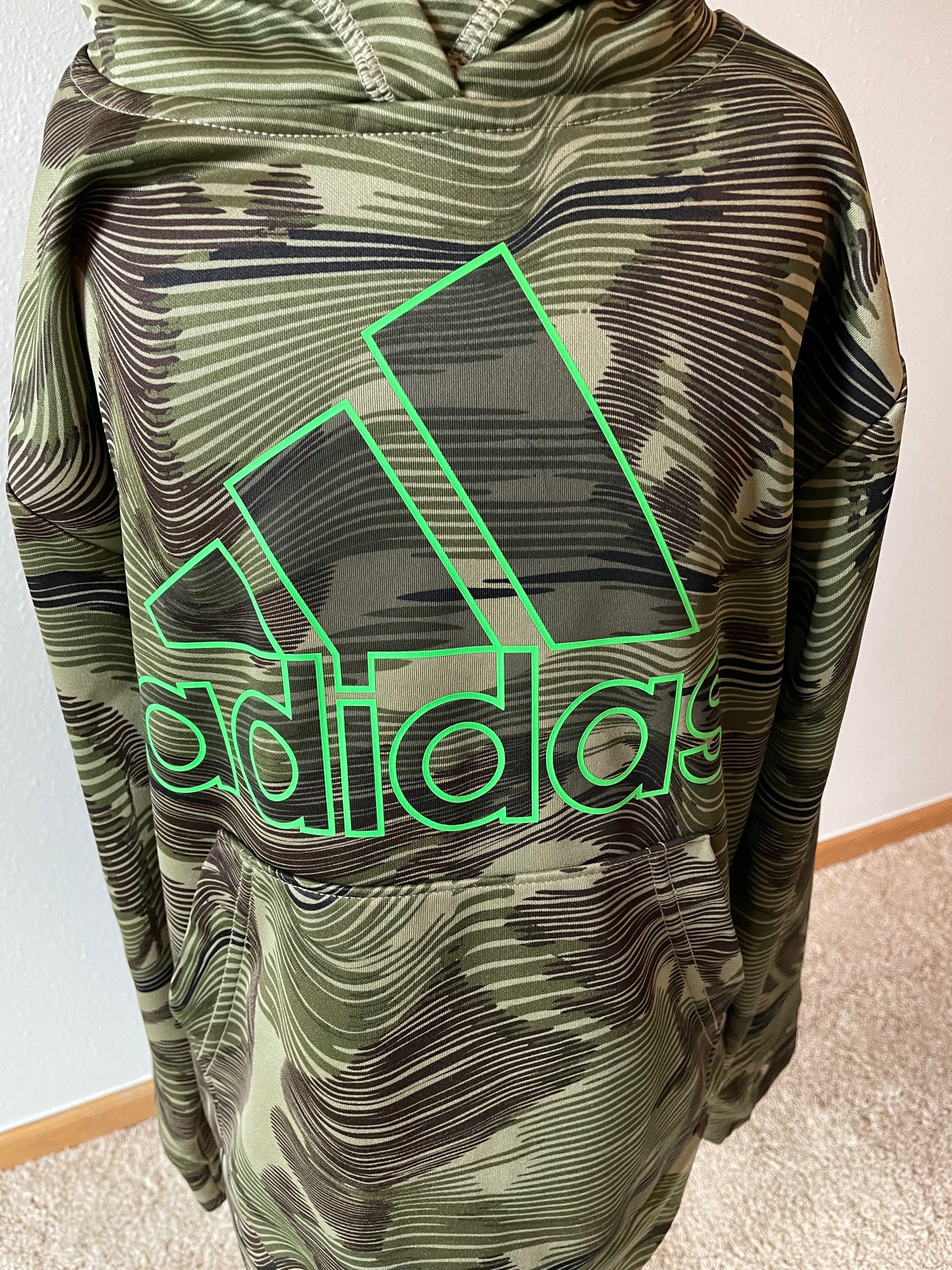 Adidas Youth Camo Logo Sweatshirt (YSM)