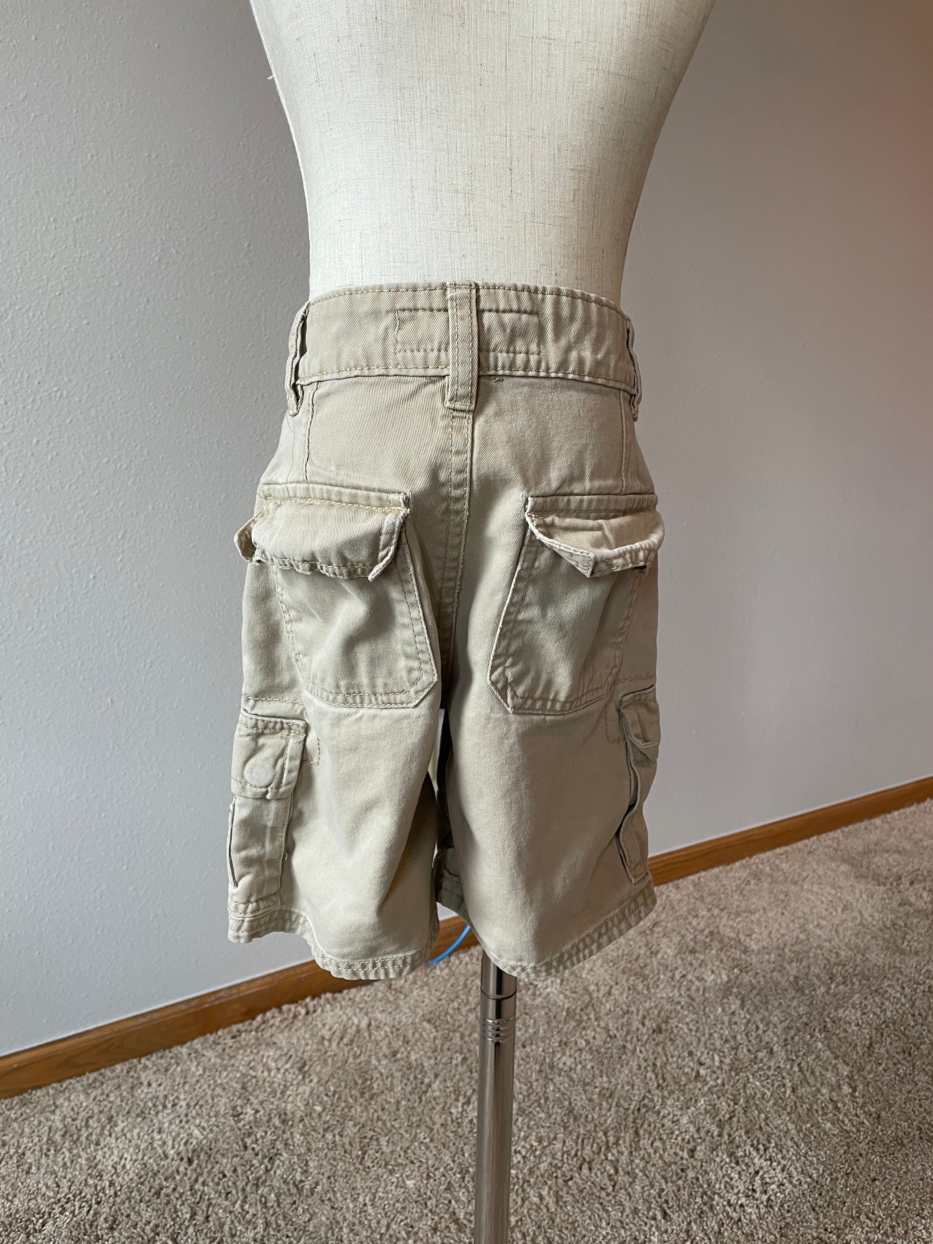 Smith's American Shorts (4) - BinxBerry Consignment