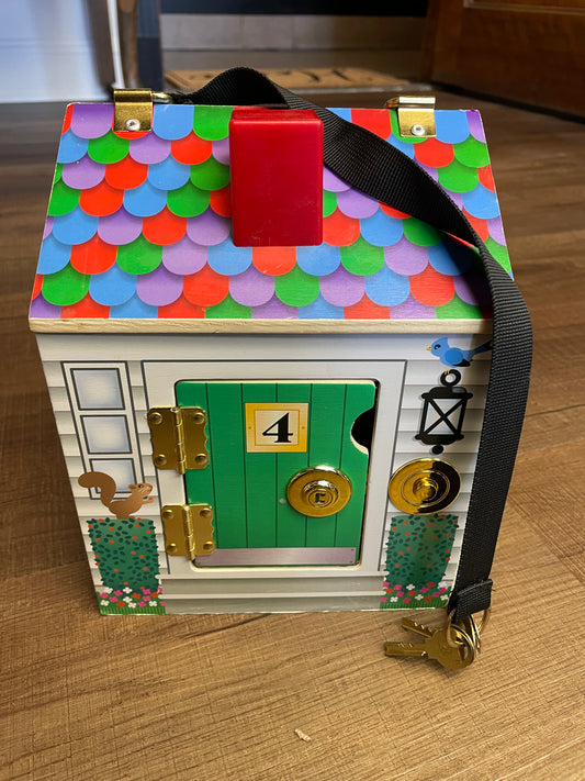 Melissa & Doug Deluxe Wooden Doorbell House