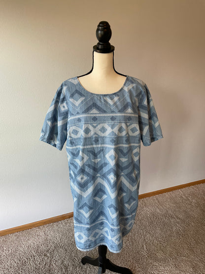 Old Navy Demin Shift Dress with Geometric Print (XL)