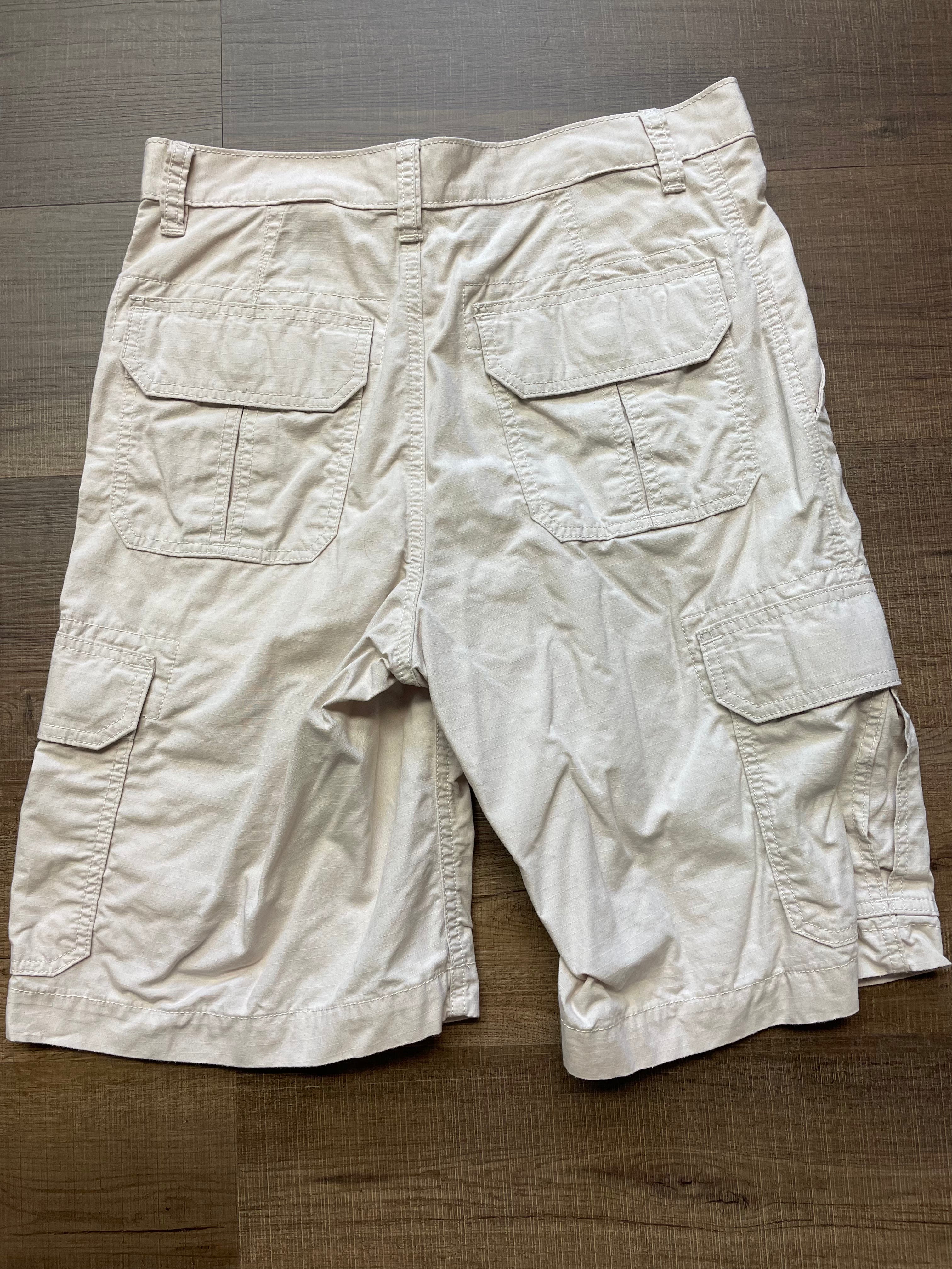 Eddie Bauer Men's Cargo Shorts (30)