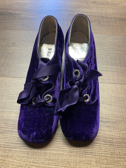 Fanfares Vintage Purple Velvet Chunky Heel Shoe (6.5M)