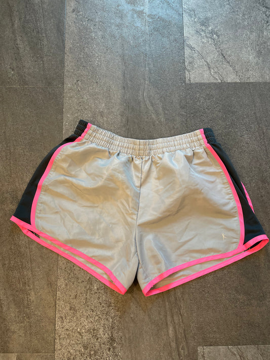 Danskin Now Shorts (M)